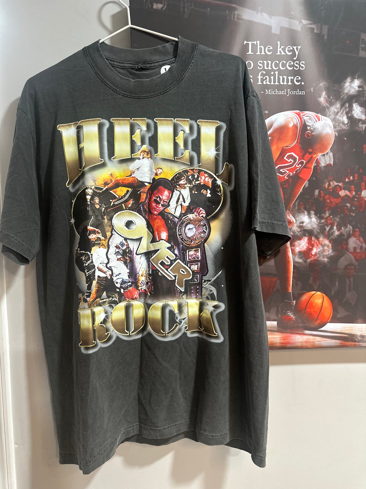 Heel Rock tee Shadow Grey